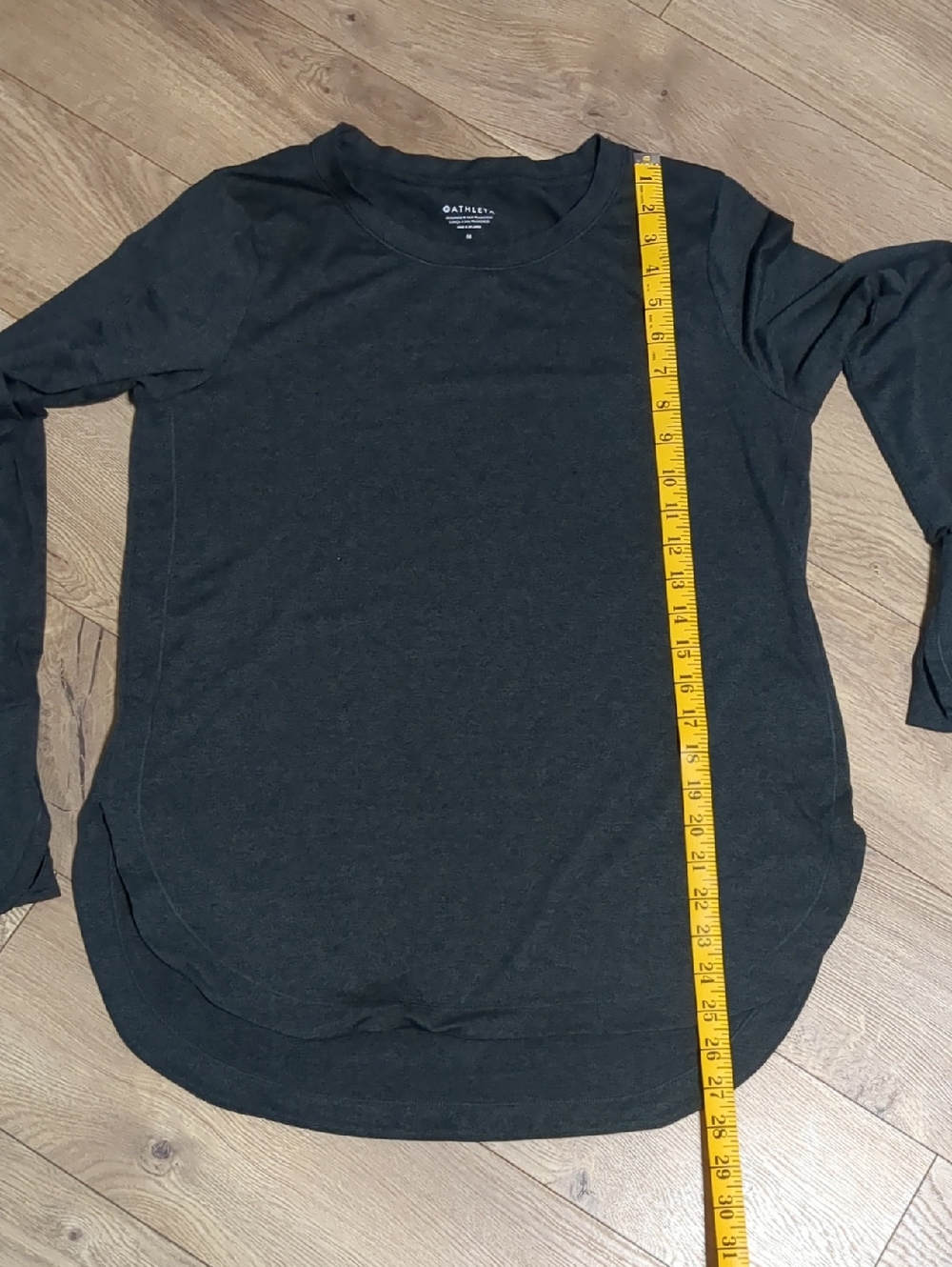 Athleta Uptempo Top Charcoal Heather Long Sleeve Athletic Shirt Women's Medium‎ - Picture 8 of 9